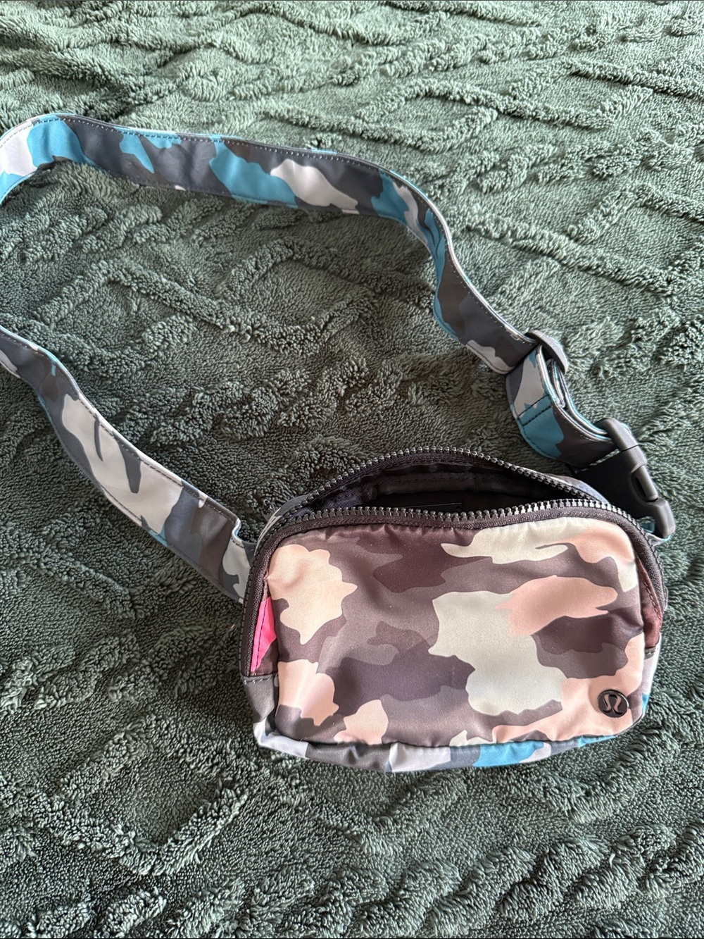 lululemon colorful camo belt bag Pink, Blue & Gray